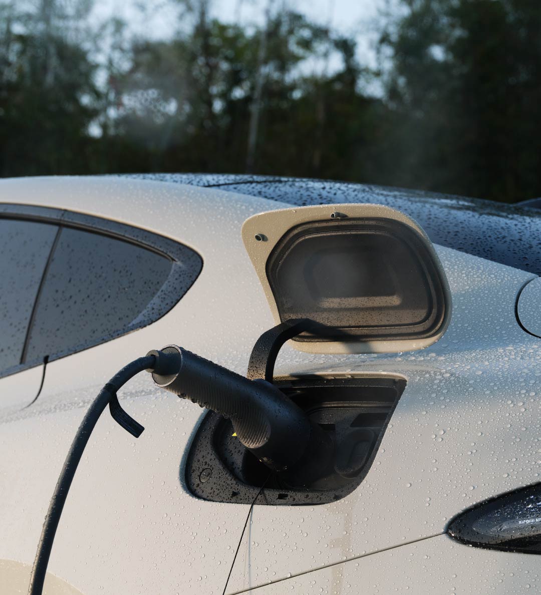 Портативное зарядно-разрядное устройство Xiaomi 4 Портативное зарядно-разрядное устройство Xiaomi — изображение 4