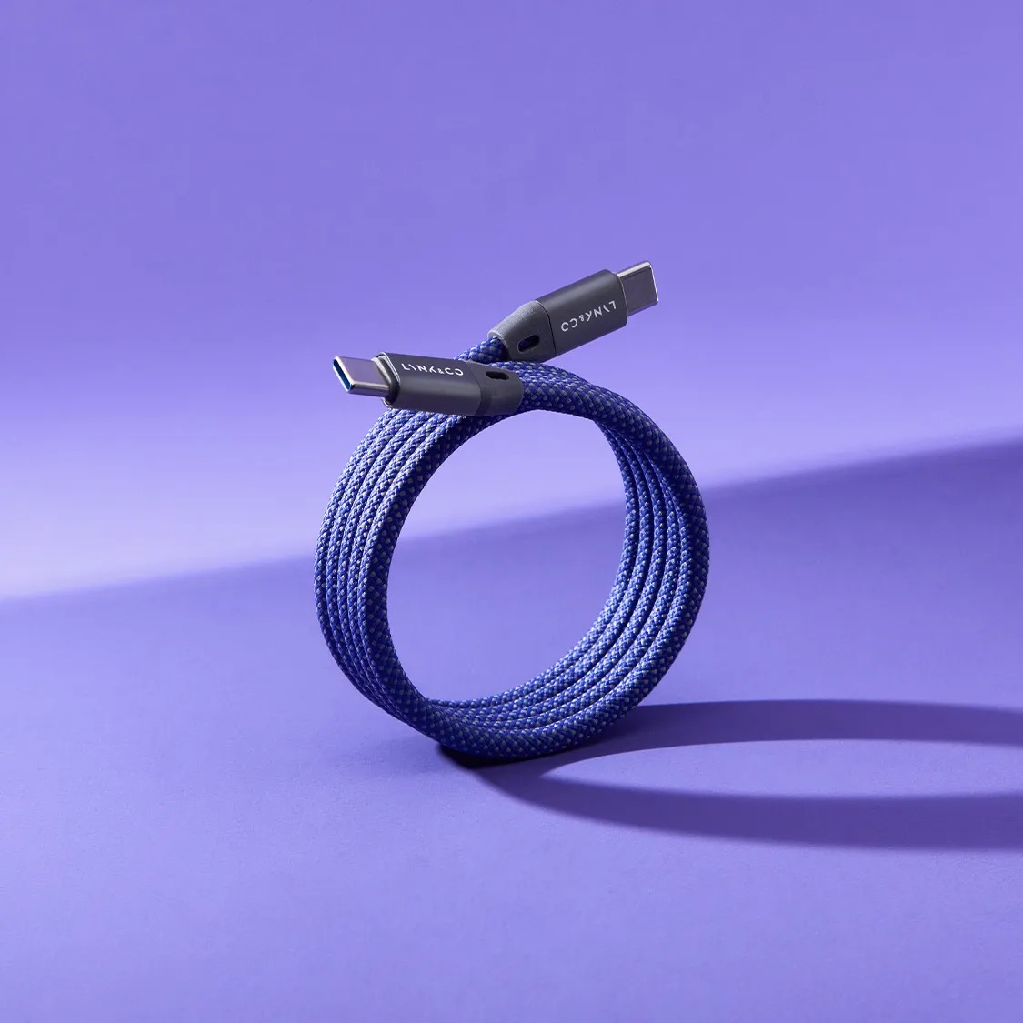 Магнитный кабель быстрой зарядки Lynk&Co 2 Магнитный кабель быстрой зарядки Lynk&Co — изображение 2