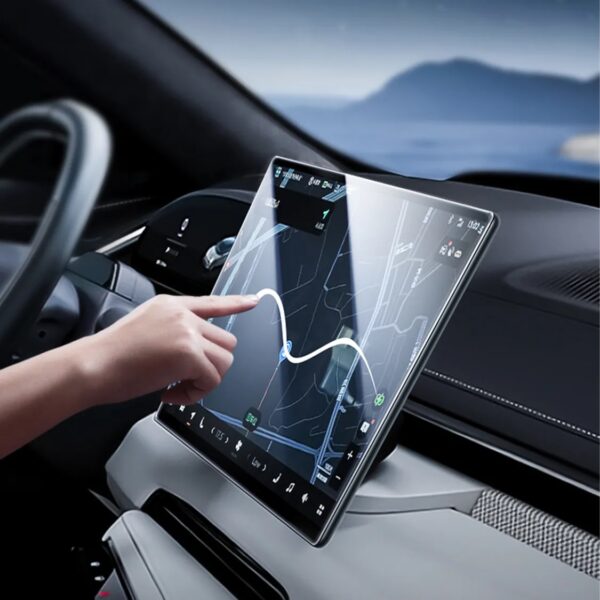 Защитная пленка для центрального экрана Lynk&Co Z20 — изображение 5