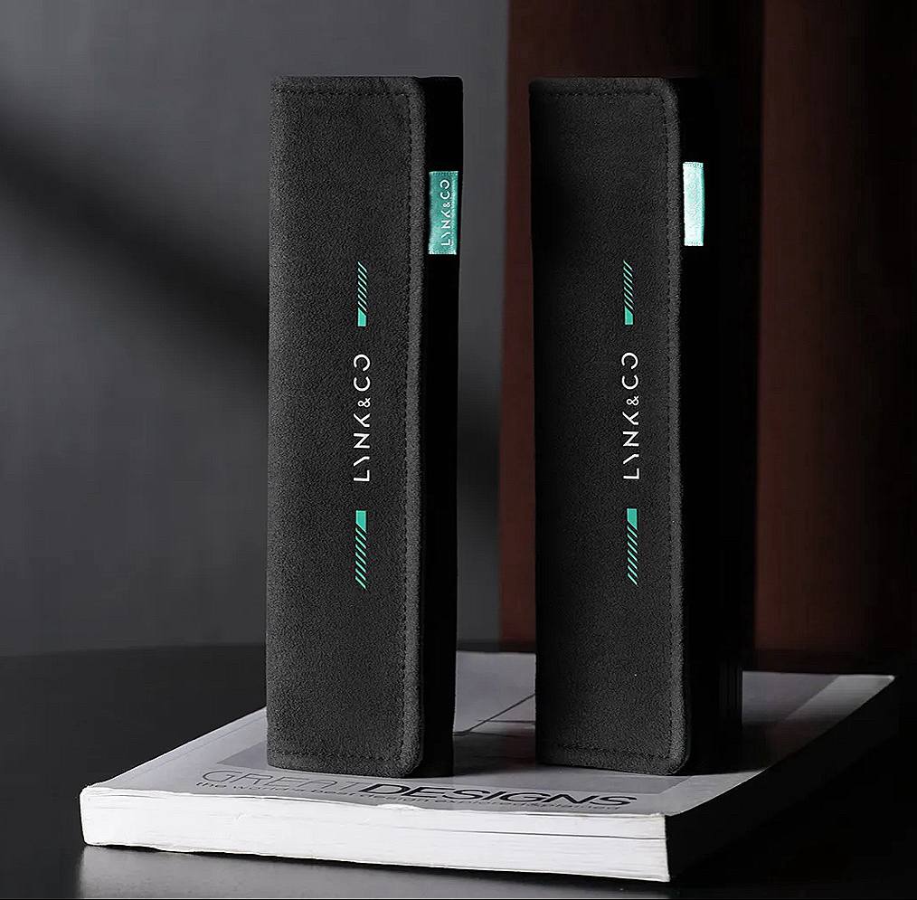 Накладки на ремни безопасности Lynk & Co 2 Накладки на ремни безопасности Lynk & Co — изображение 2