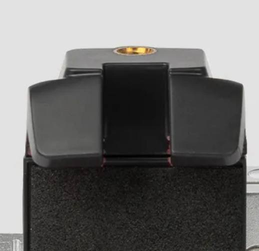 Держателем для планшета второго ряда Lynk & Co 09 8 Держателем для планшета второго ряда Lynk & Co 09 — изображение 8