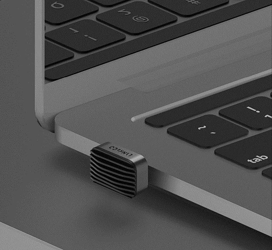 Автомобильный USB-накопитель Lynk&Co 3 Автомобильный USB-накопитель Lynk&Co — изображение 3