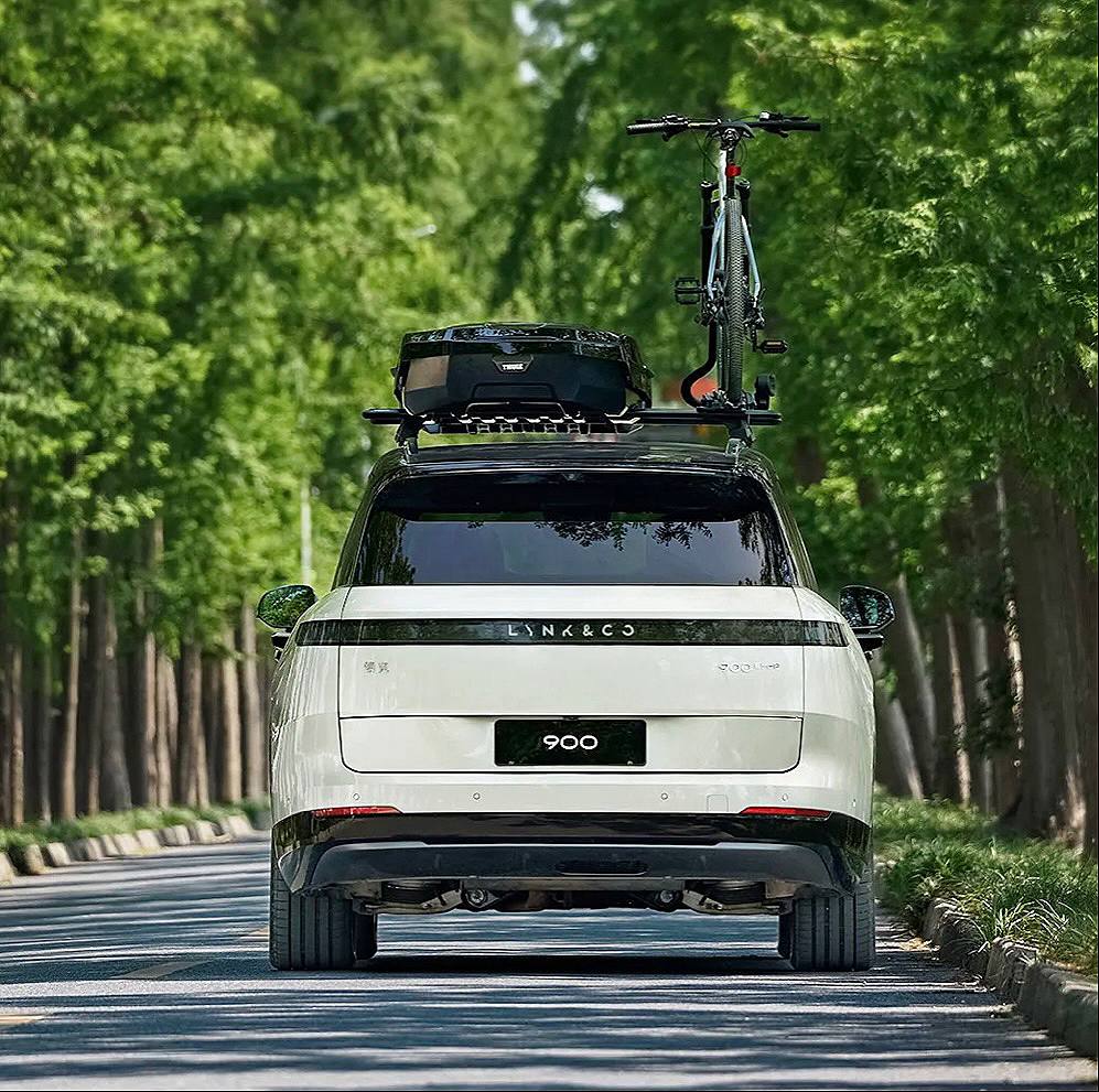 Рейлинги на крышу Thule для Lynk&Co 2 Рейлинги на крышу Thule для Lynk&Co — изображение 2