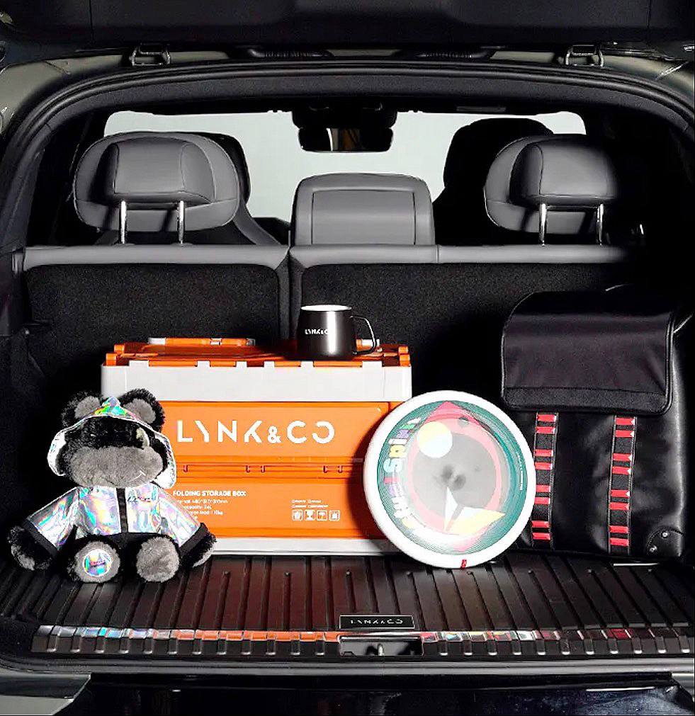 TPE-коврик в багажник LYNK&CO 01 3 TPE-коврик в багажник LYNK&CO 01 — изображение 3