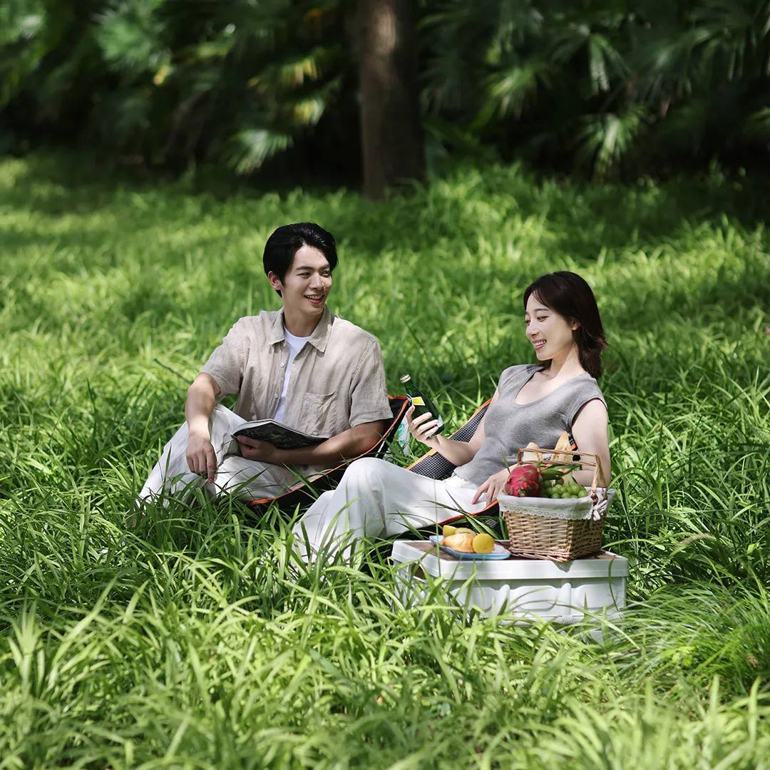 Cкладной стул Zeekr 6 Cкладной стул Zeekr — изображение 6