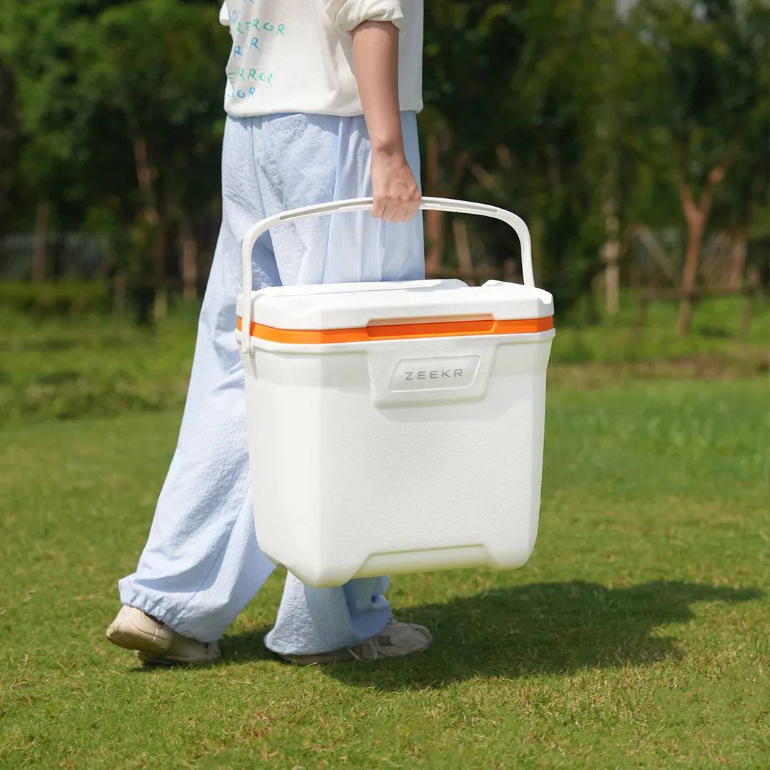 Изотермический контейнер Zeekr 3 Изотермический контейнер Zeekr — изображение 3