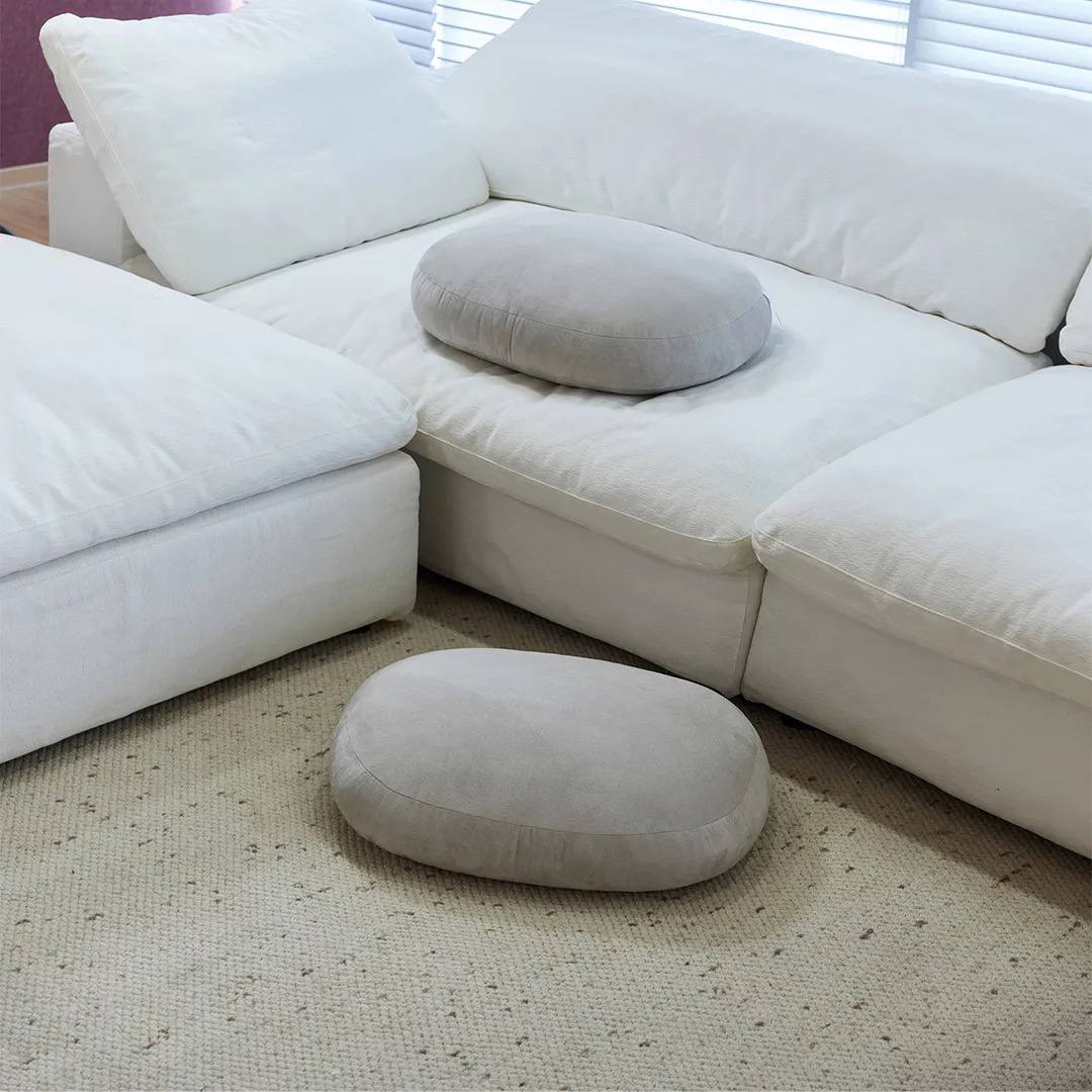 Подушка-обнимашка Zeekr 2 Подушка-обнимашка Zeekr — изображение 2