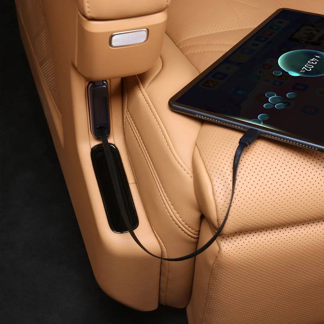 Выдвижной кабель для быстрой зарядки ZEEKR 9X 3 Выдвижной кабель для быстрой зарядки ZEEKR 9X — изображение 3