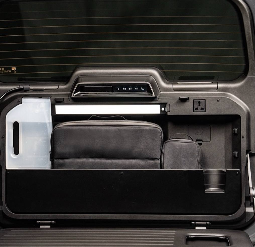 Кухонная система в задней двери ROX (Tailgate Dining Bar) 10 Кухонная система в задней двери ROX (Tailgate Dining Bar) — изображение 10