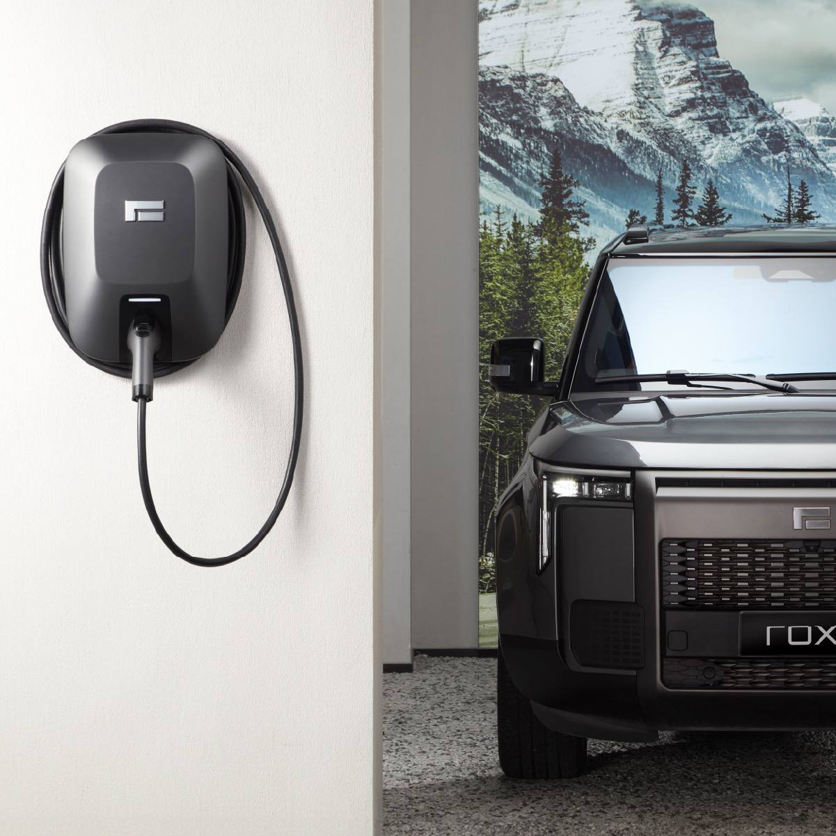 Зарядная станция ROX 7kW 1 Зарядная станция ROX 7kW